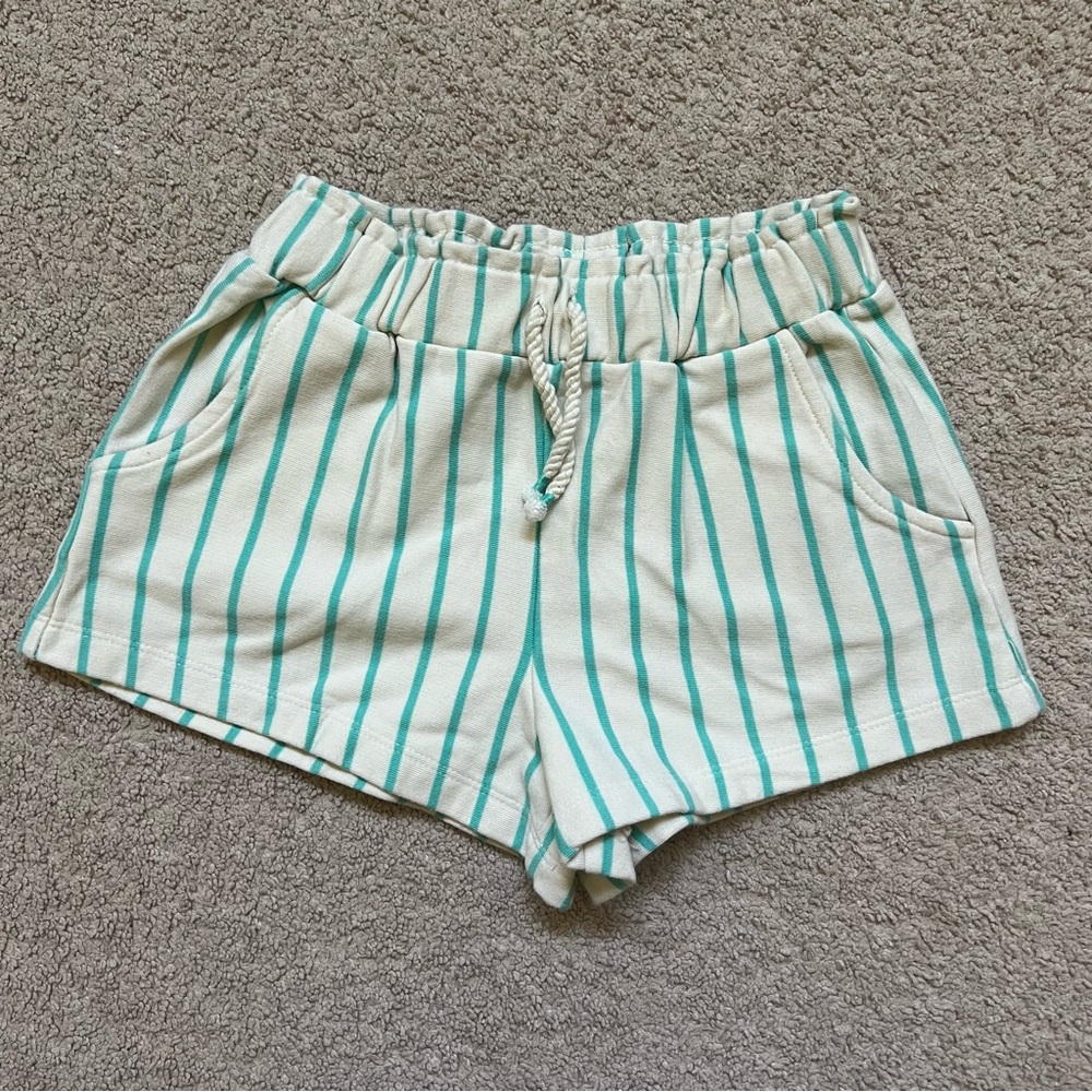 ZARA GREEN STRIP SHORTS